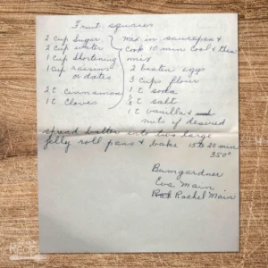 Handwritten recipe for fruit squares from Mrs Bumgardner and Main