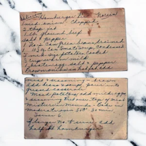 Handwritten recipe card for Delicious Hamburger Pie from Noreen