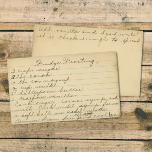 Handwritten recipe card for Fudge Frosting