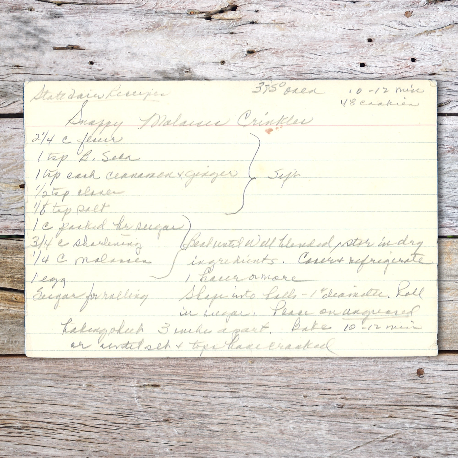 HAndwritten recipe card for Snappy Molasses Crinkles