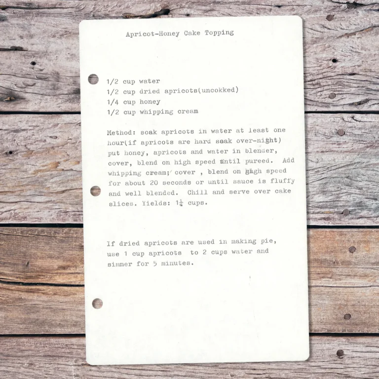 Handwritten recipe for Apricot Honey Cake Topping