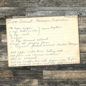 Handwritten recipe card for Coconut Macaroon Cupcakes
