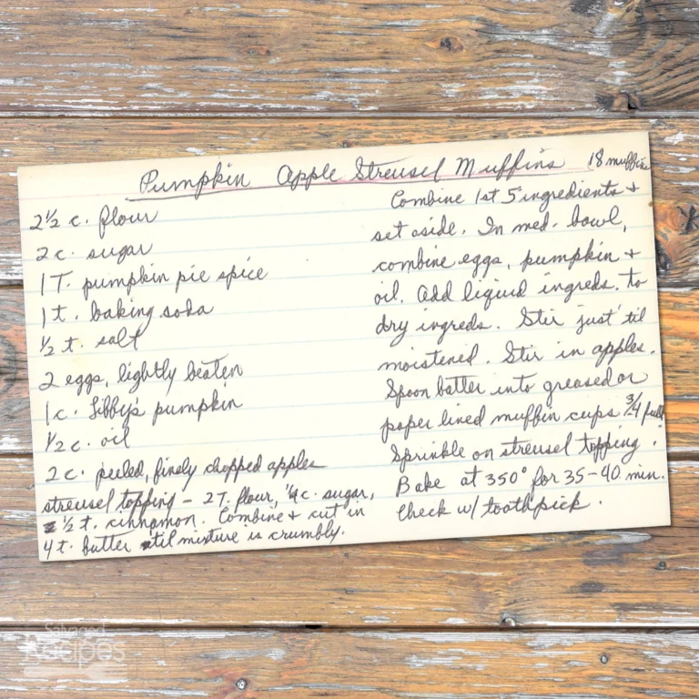 Handwritten recipe card for Pumpkin Apple Streusel Muffins