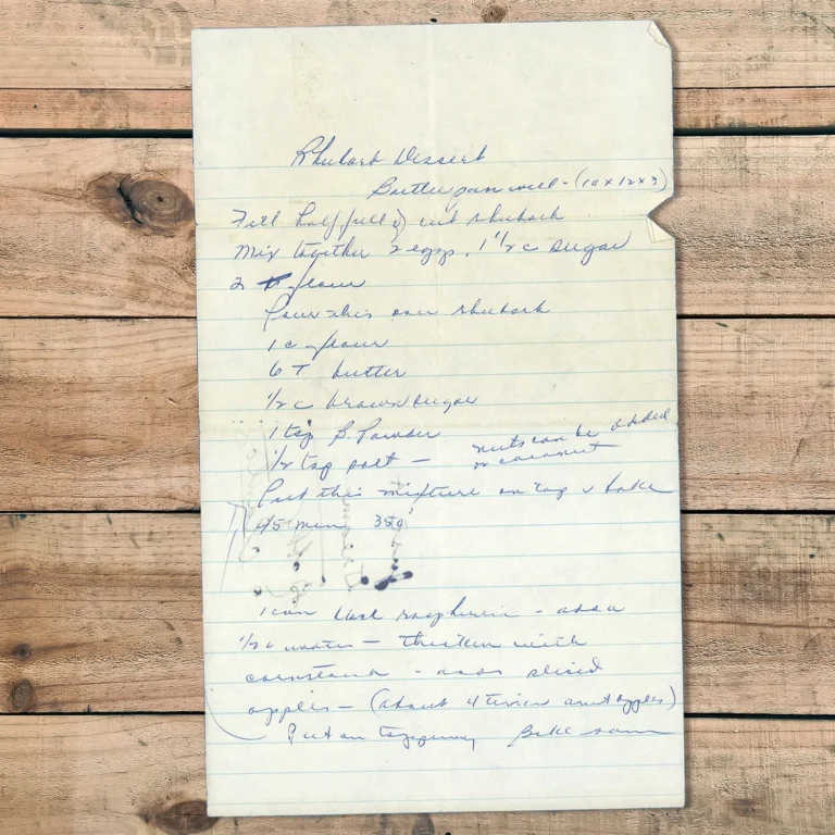 Handwritten recipe for Rhubarb Dessert