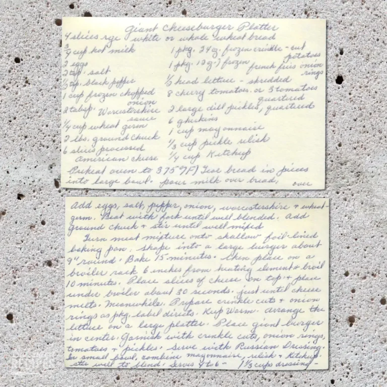 Handwritten recipe card for Giant Cheeseburger Platter