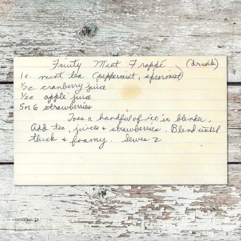 Handwritten recipe card for Fruity Mint Frappe