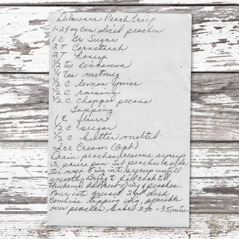 Handwritten recipe for Delaware Peach Crisp