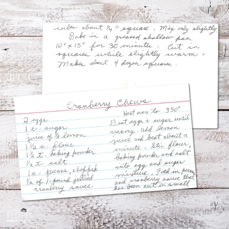 HAndwritten recipe card for Cranberry Chews